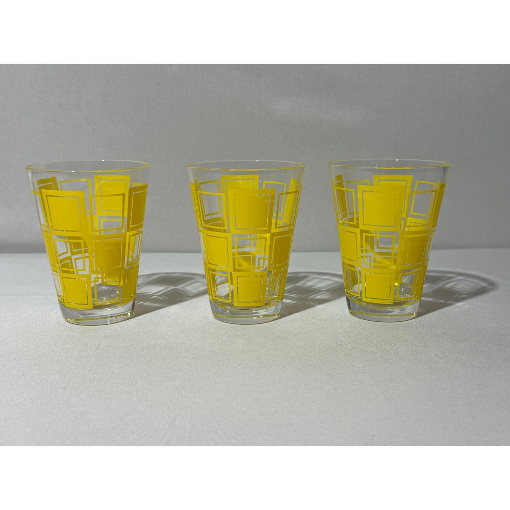 Vintage Anchor Hocking MCM Yellow Geometric Square Juice Glasses Set of 3 MCM